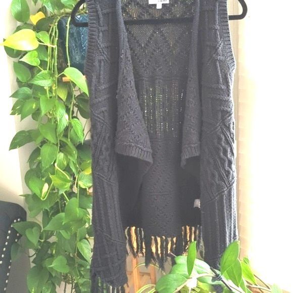 Sonoma Knit Gray Crochet Fringe Open Western Cardigan Poncho Vest Size Medium - Picture 2 of 7